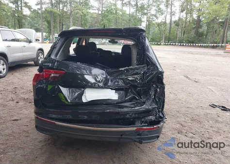 2022 Volkswagen Tiguan 2.0T Se z USA, uszkodzony, nr VIN 3VV2B7AX5NM039373